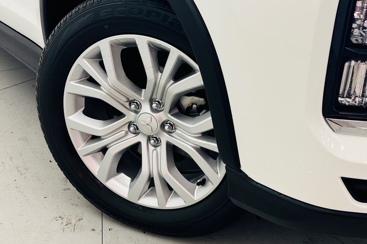 2022 Mitsubishi ASX ES XD