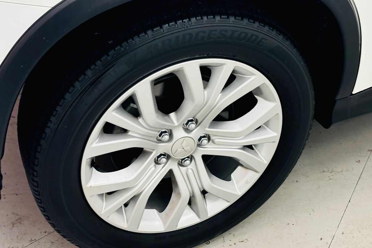 2022 Mitsubishi ASX ES XD