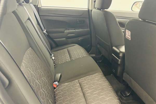 2022 Mitsubishi ASX ES XD