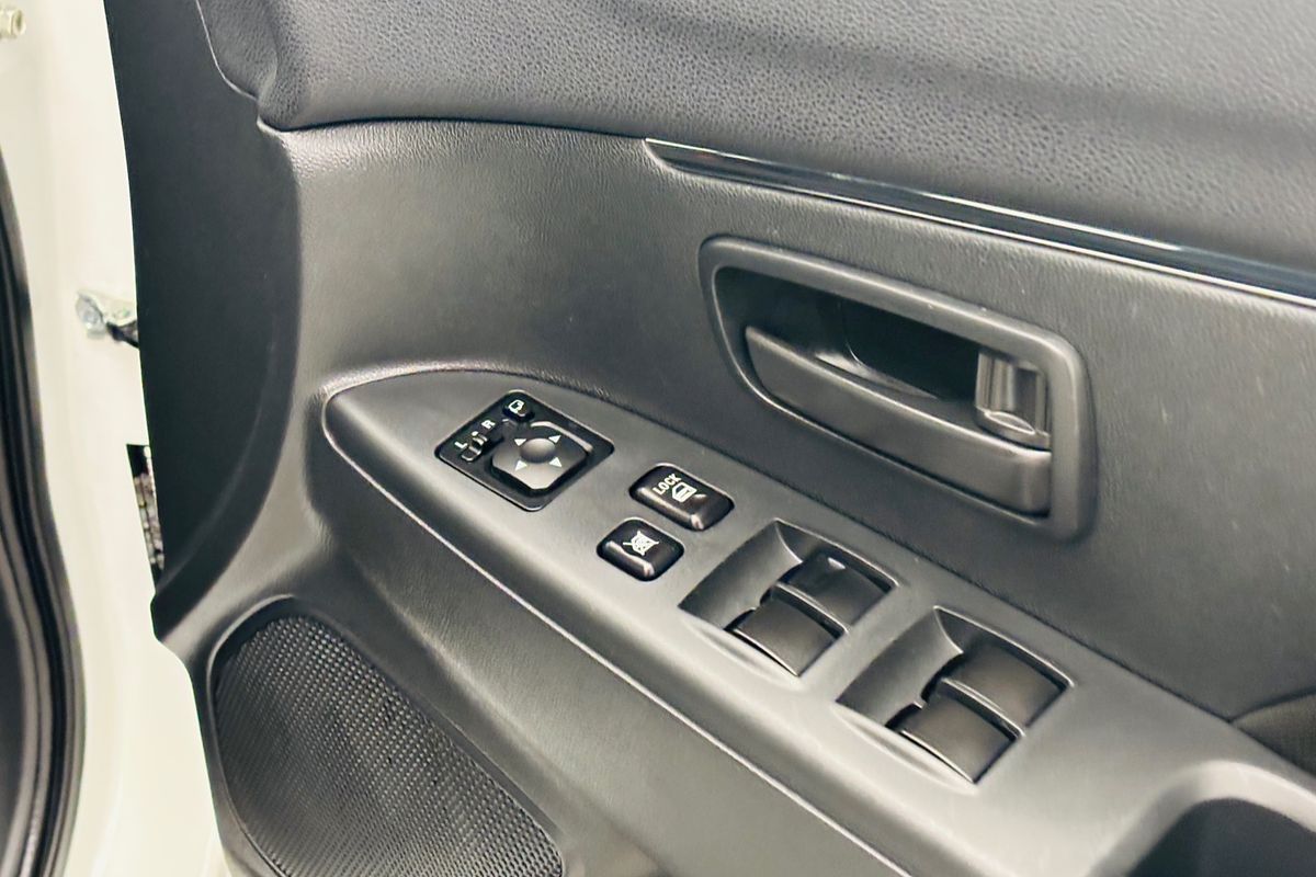 2022 Mitsubishi ASX ES XD