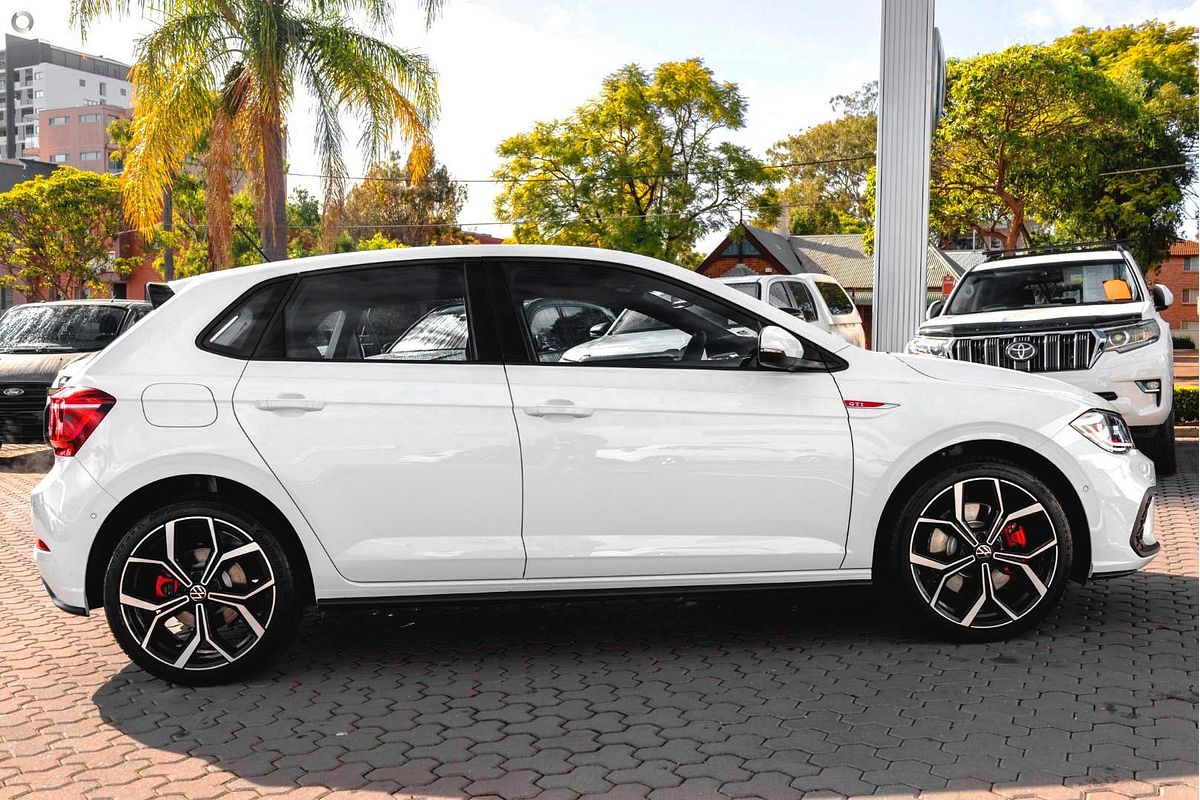 2025 Volkswagen Polo GTI AE