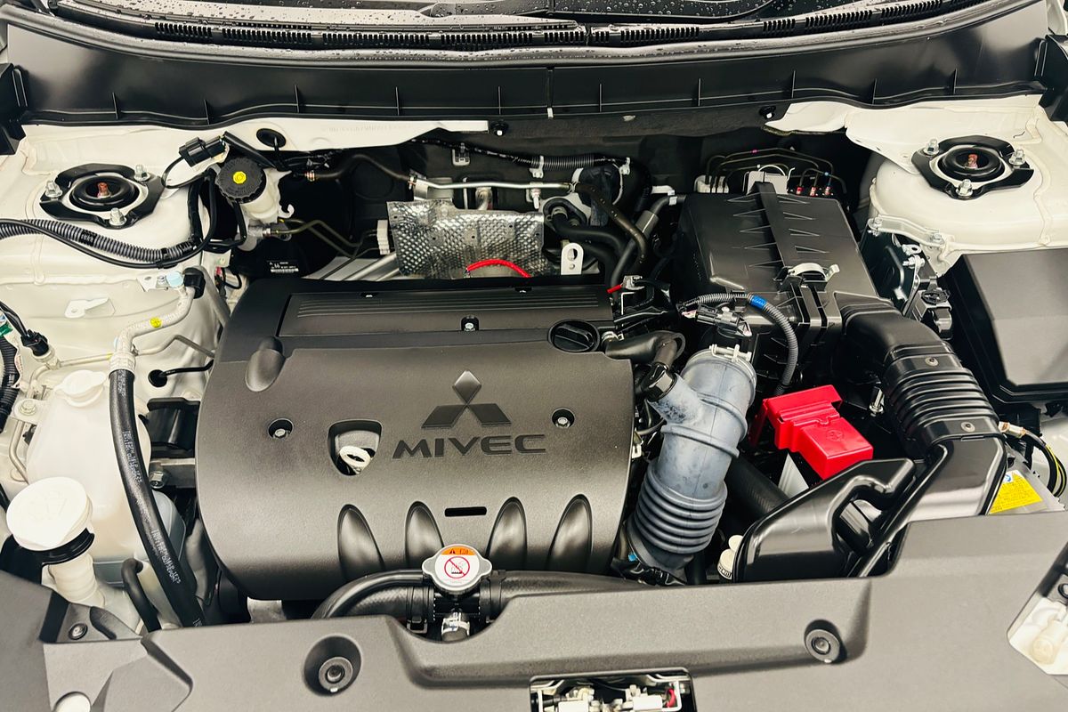 2022 Mitsubishi ASX ES XD