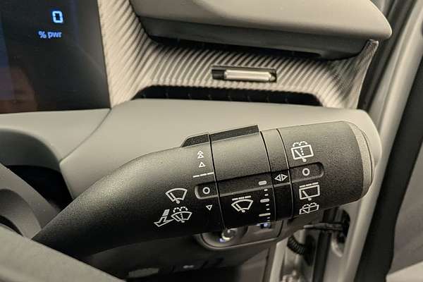 2025 MG MGS5 EV Essence 49 ZS3EM