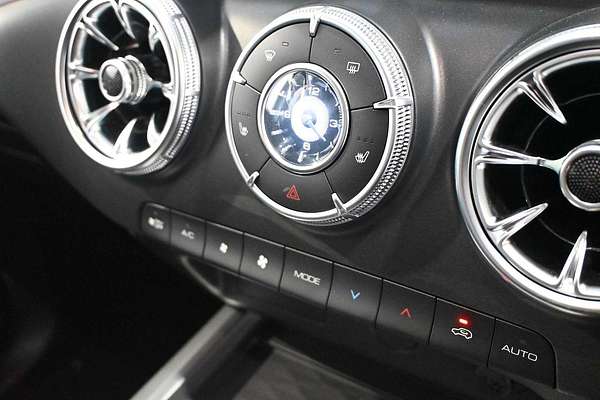 2025 GWM Tank 300 Ultra P01