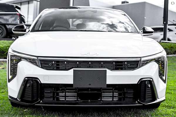 2025 Kia K4 GT-Line CL4m