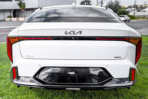 2025 Kia K4 GT-Line CL4m