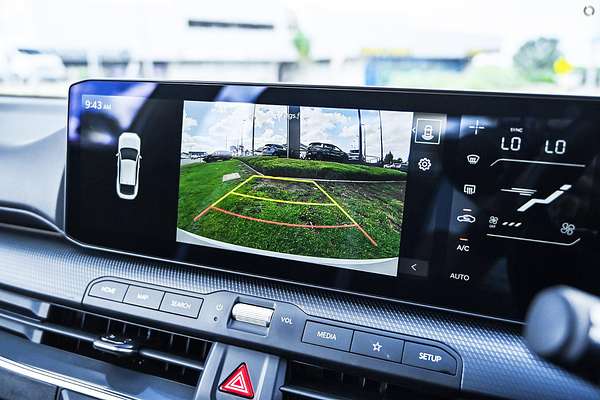 2025 Kia K4 GT-Line CL4m