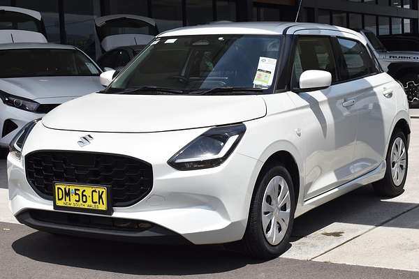 2024 Suzuki Swift Hybrid UZ