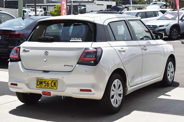 2024 Suzuki Swift Hybrid UZ