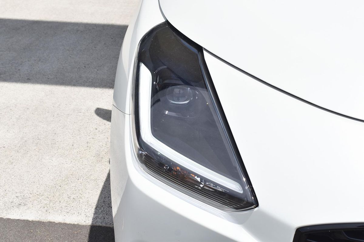 2024 Suzuki Swift Hybrid UZ