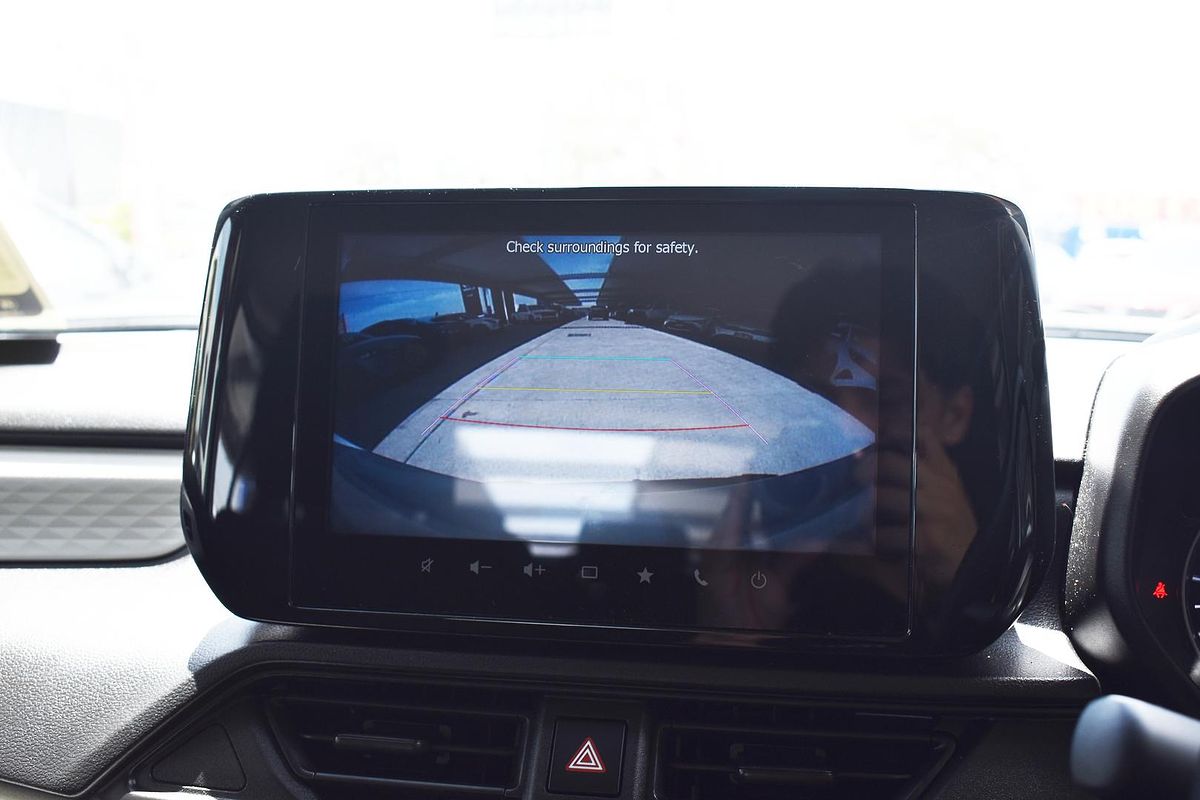 2024 Suzuki Swift Hybrid UZ