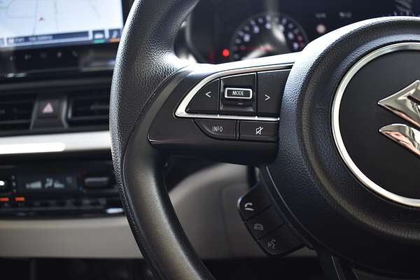 2024 Suzuki Swift Hybrid UZ