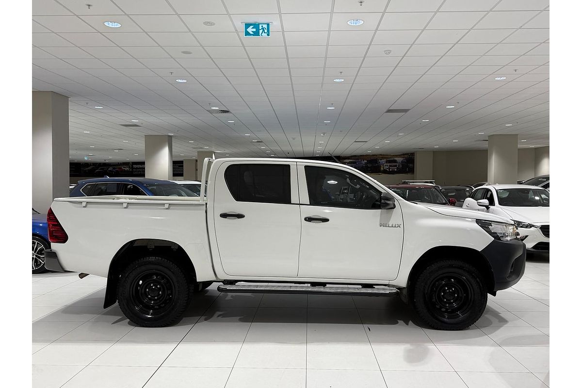 2020 Toyota Hilux Hilux 4x2 Workmate 2.4L T Diesel Automatic Double Cab