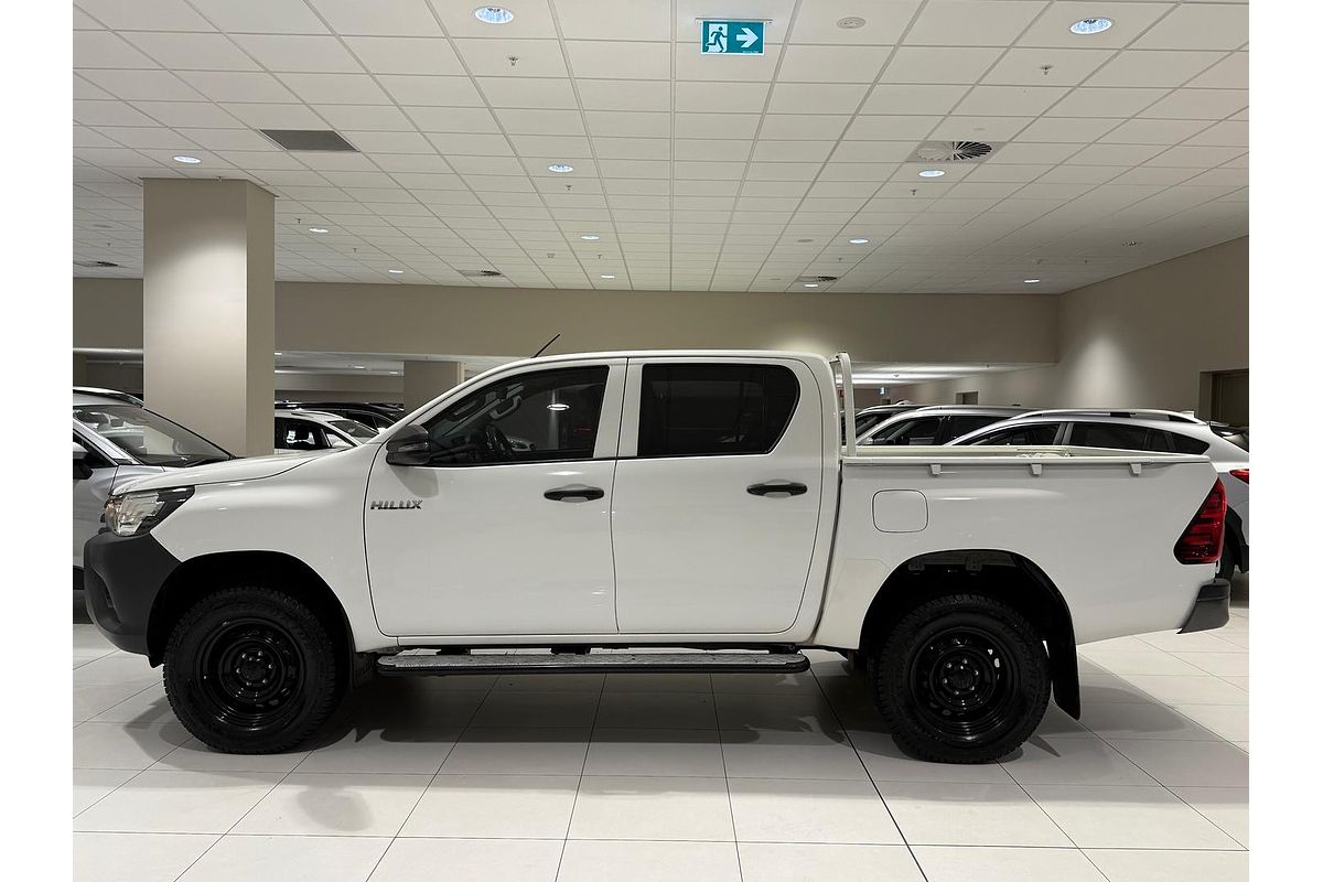 2020 Toyota Hilux Hilux 4x2 Workmate 2.4L T Diesel Automatic Double Cab