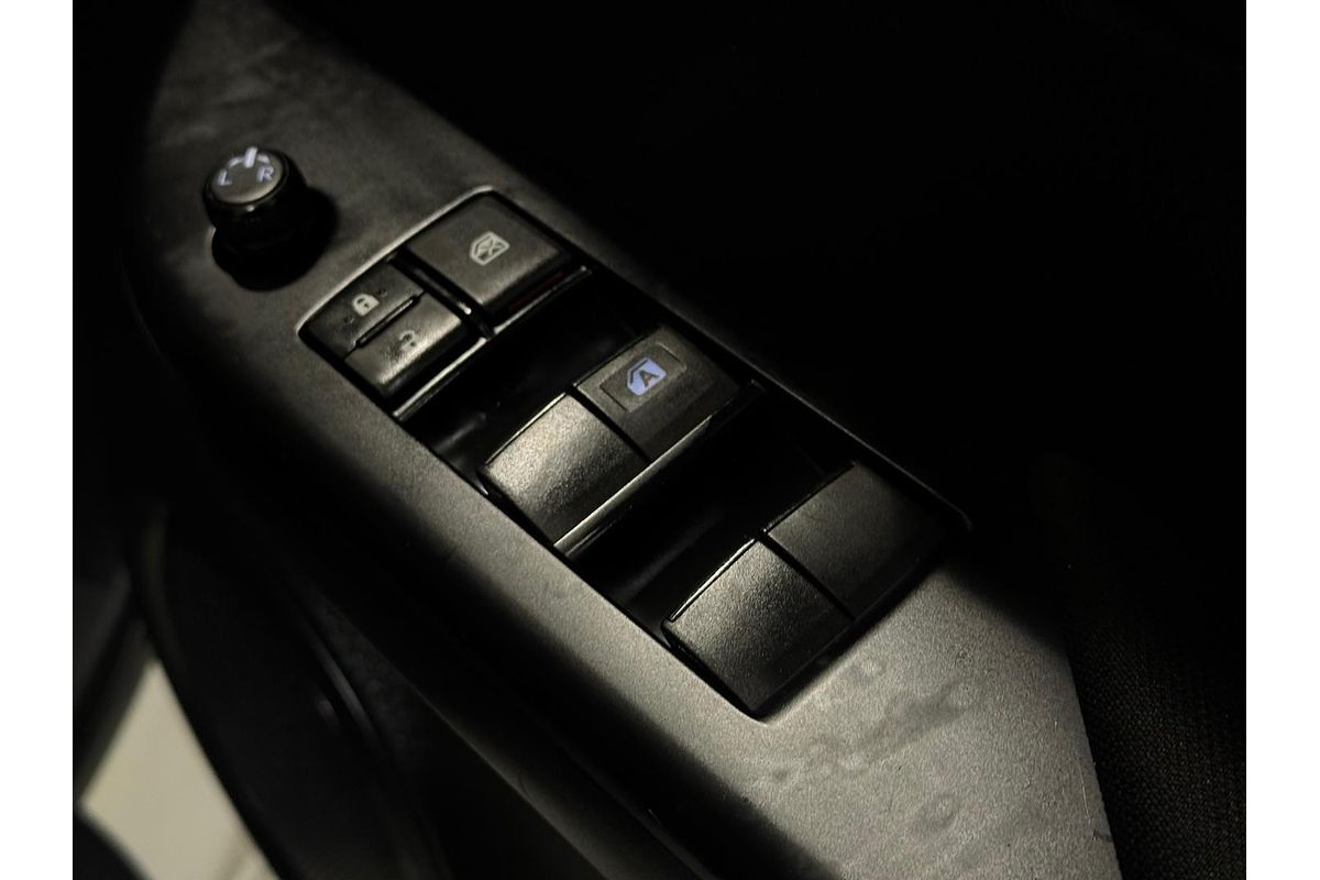 2020 Toyota Hilux Hilux 4x2 Workmate 2.4L T Diesel Automatic Double Cab