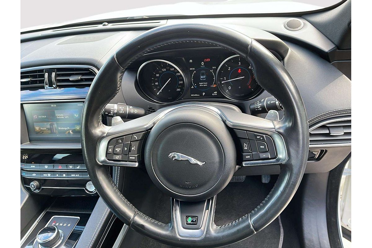 2019 Jaguar F-PACE 20d R-Sport X761