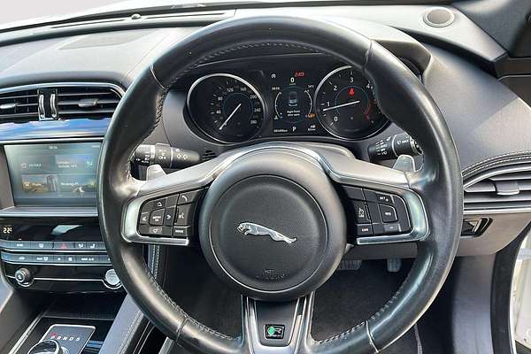 2019 Jaguar F-PACE 20d R-Sport X761