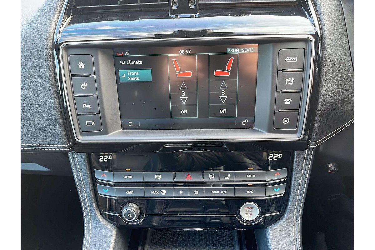 2019 Jaguar F-PACE 20d R-Sport X761