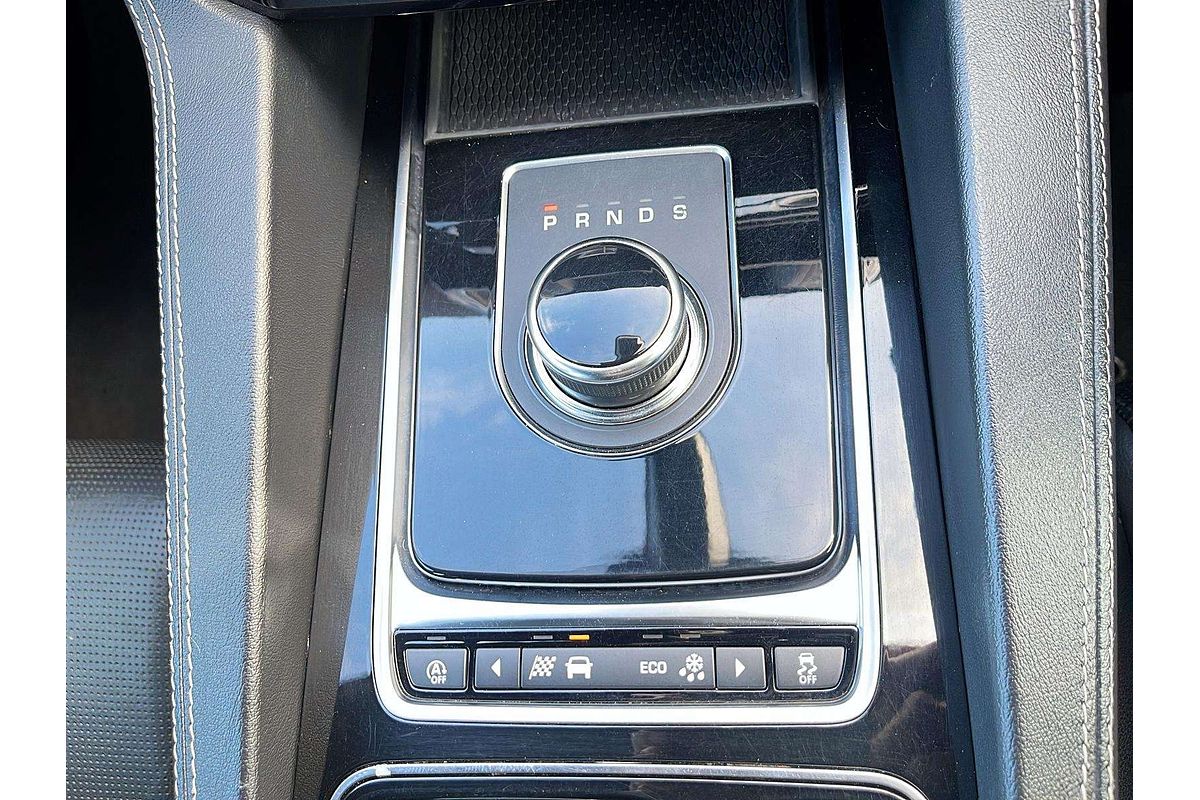 2019 Jaguar F-PACE 20d R-Sport X761