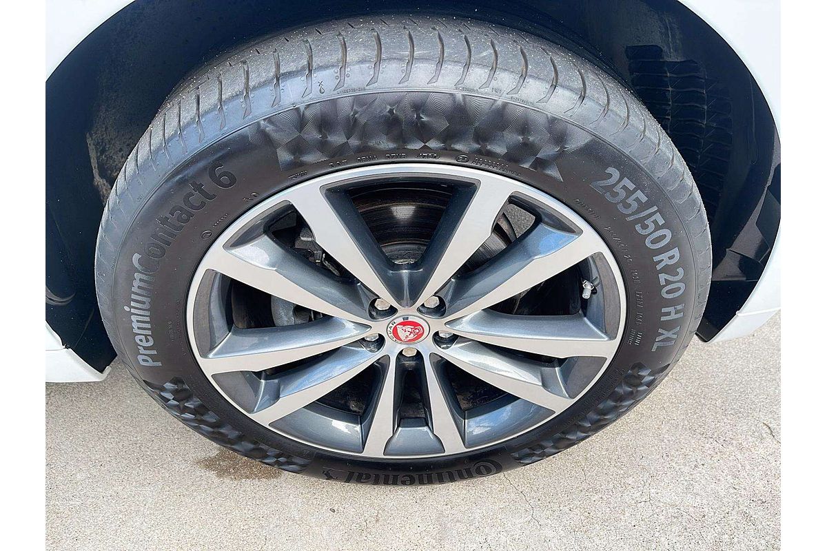 2019 Jaguar F-PACE 20d R-Sport X761