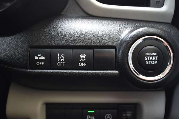 2024 Suzuki Swift Hybrid UZ