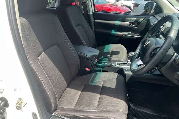 2023 Toyota Hilux SR5 GUN126R 4X4