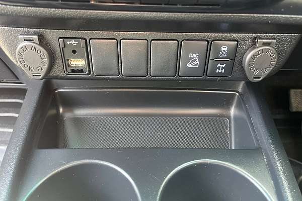 2023 Toyota Hilux SR5 GUN126R 4X4