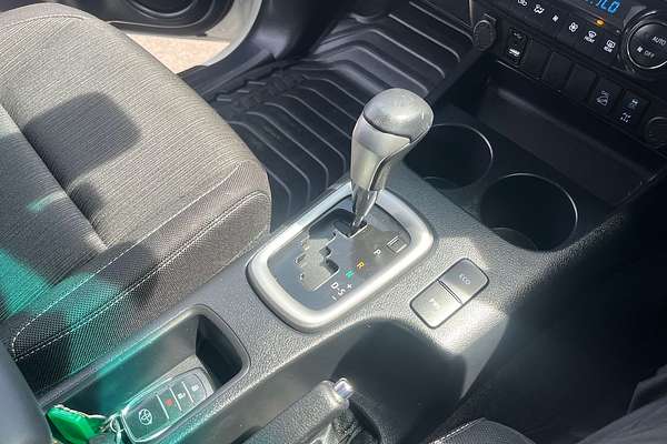 2023 Toyota Hilux SR5 GUN126R 4X4