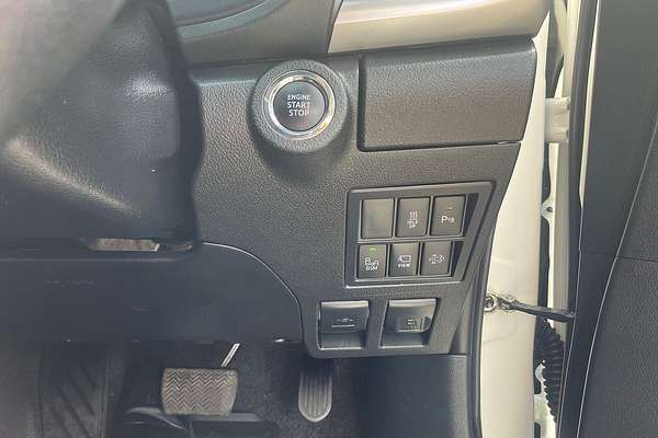 2023 Toyota Hilux SR5 GUN126R 4X4