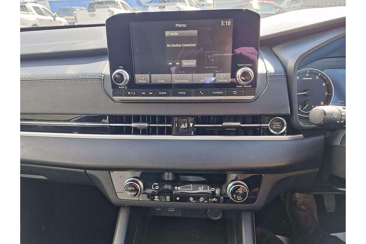 2024 Mitsubishi Outlander ES ZM