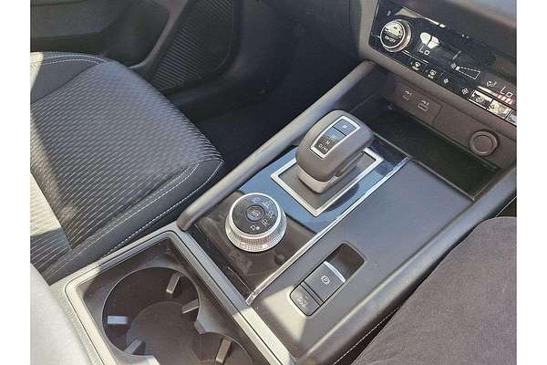 2024 Mitsubishi Outlander ES ZM