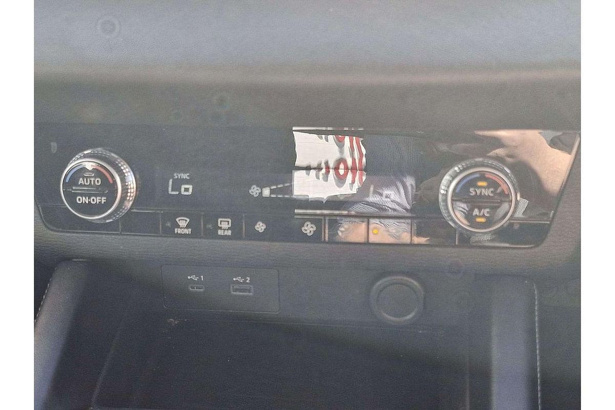 2024 Mitsubishi Outlander ES ZM