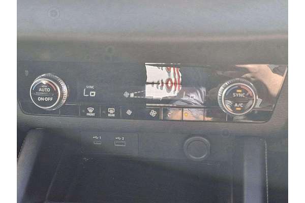 2024 Mitsubishi Outlander ES ZM