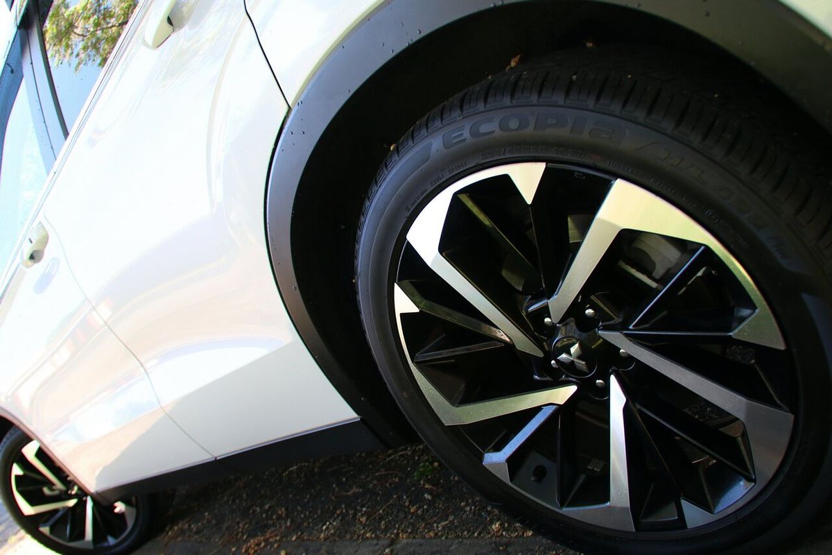 2024 Mitsubishi Outlander Aspire ZM