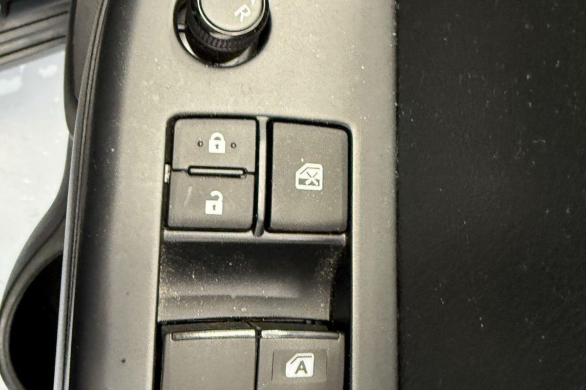 2023 Toyota Hilux SR GUN126R 4X4