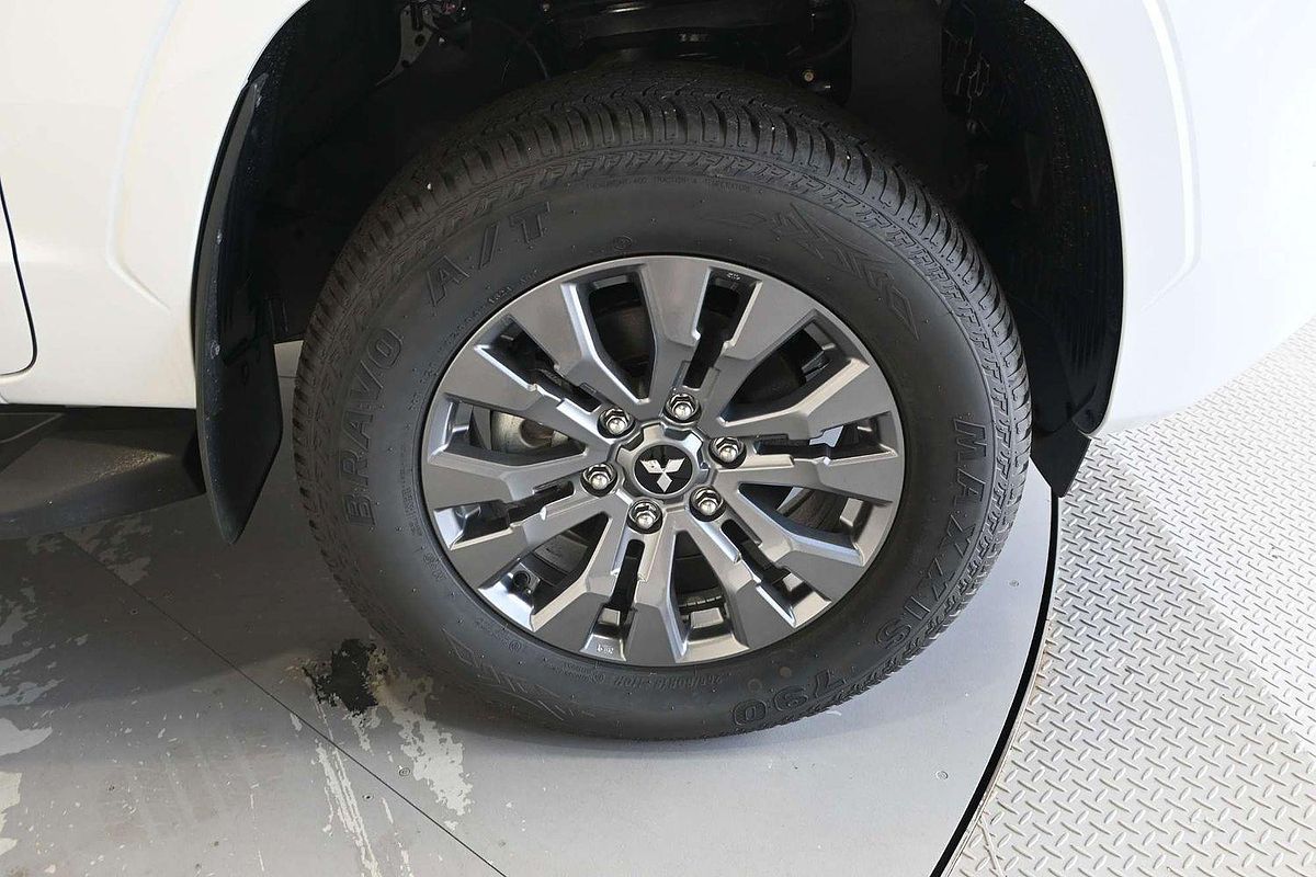 2024 Mitsubishi Triton GLS MV 4X4