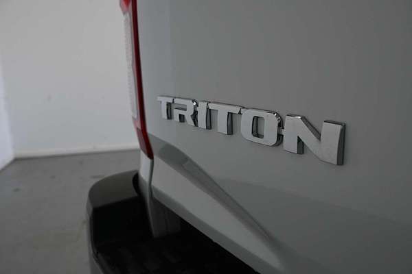 2024 Mitsubishi Triton GLS MV 4X4