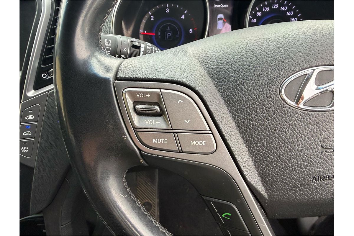 2012 Hyundai Santa Fe Highlander DM