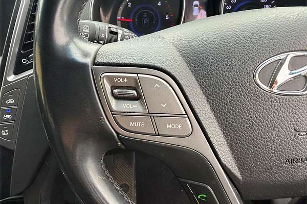 2012 Hyundai Santa Fe Highlander DM