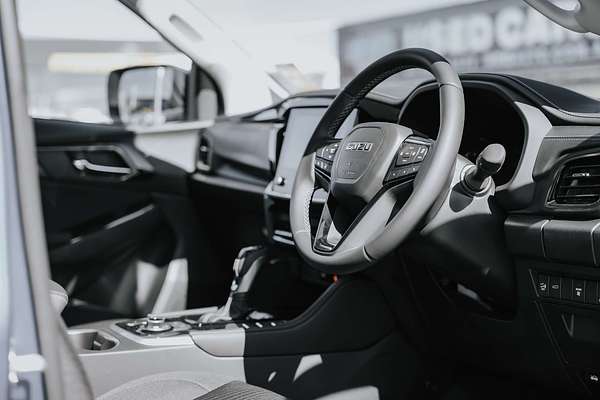 2025 Isuzu MU-X LS-U