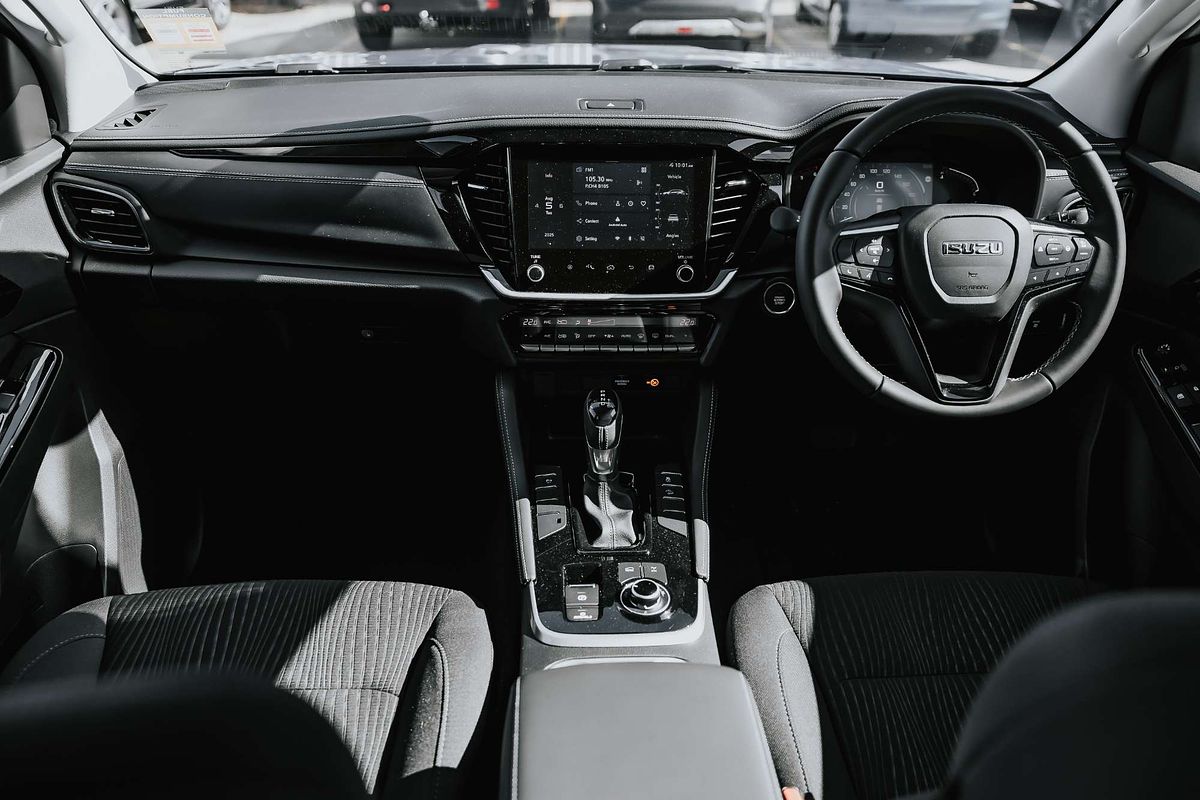 2025 Isuzu MU-X LS-U