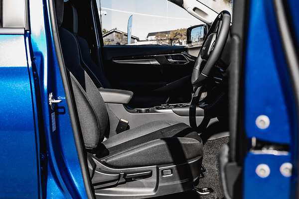 2025 Isuzu MU-X LS-U