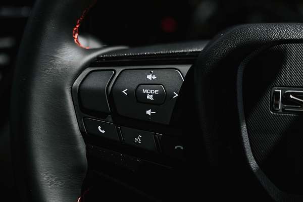 2025 Isuzu D-MAX X-TERRAIN  4X4