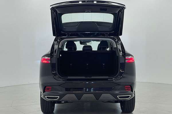 2024 MG HS Excite AS33