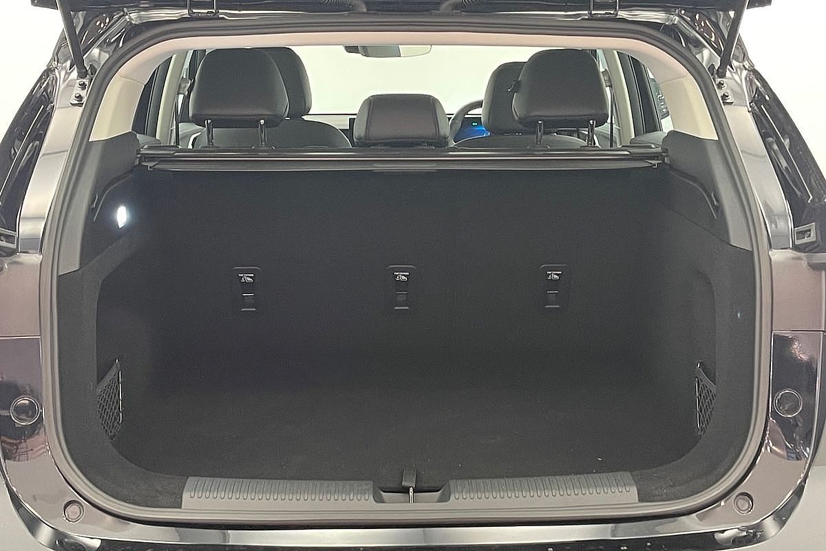 2024 MG HS Excite AS33