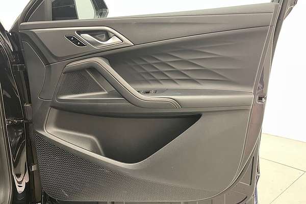 2024 MG HS Excite AS33