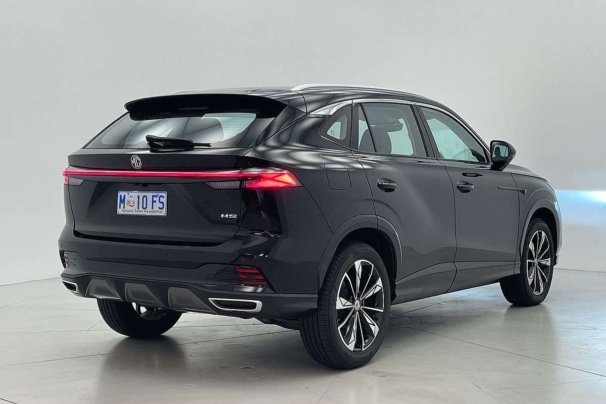 2024 MG HS Excite AS33