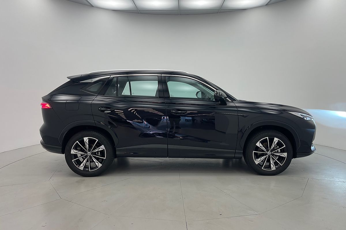 2024 MG HS Excite AS33