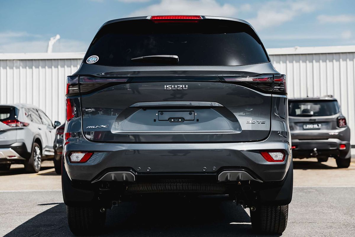 2025 Isuzu MU-X LS-T