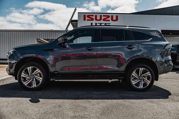 2025 Isuzu MU-X LS-T